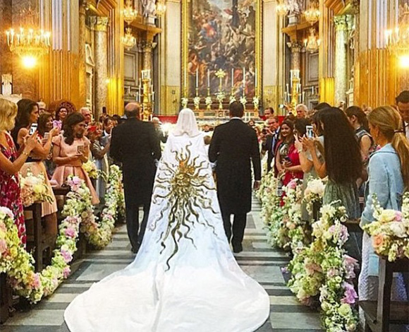 بالفيديو والصور- من هي اللبنانية الت نجحت بخطف قلب ملياردير إيطالي؟