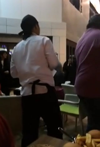 بالفيديو- عراك بين سعوديتين والسبب!