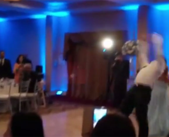 بالفيديو- حفل زفاف لن ينسى أبداً