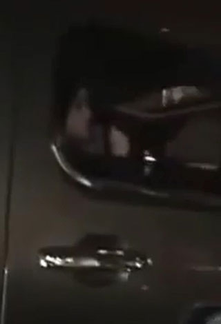 بالفيديو- سعودية تلقن متحرش بها درساً في الشارع