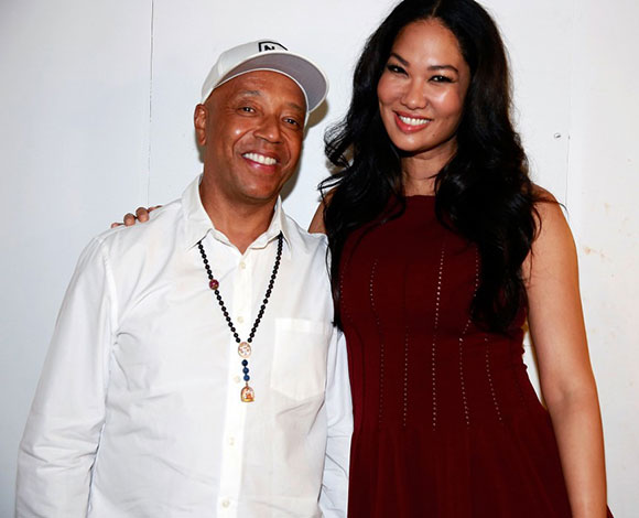 نجمات أثرن الجدل: هل تزوجن زواج مصلحة أم حب؟