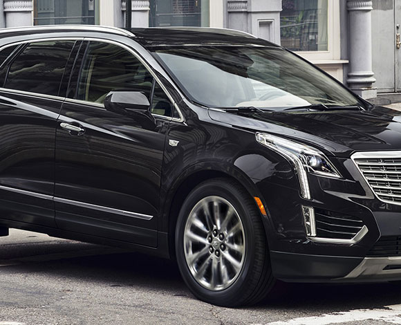 بالصور: كاديلك XT5 الجديدة تتألق من دبي