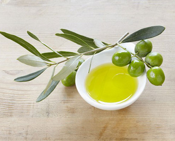 10 أنواع دهون يمكن إضافتها للنظام الغذائي من دون قلق