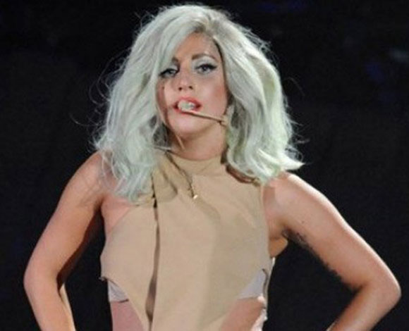 أشياء سخيفة طلبها نجوم الموسيقى في حفلاتهم