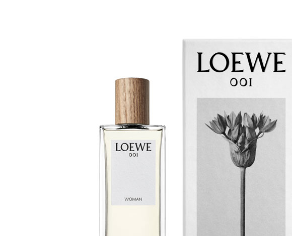 دار LOEWE تطلق عطر 001: أجزاء متكافئة تجسد روح العصر ونبض الابتكار الإبداعي