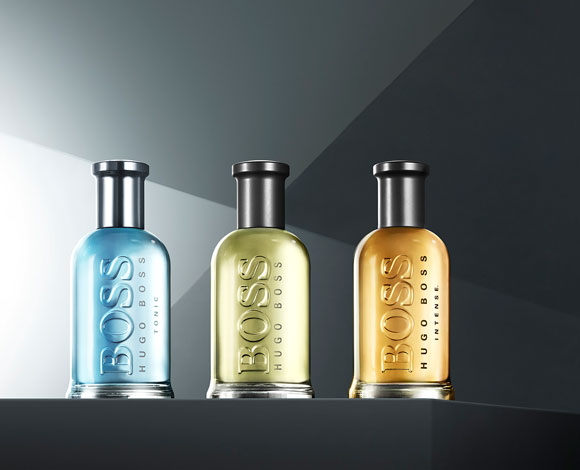 حصرياً; اكتشفوا عطر BOSS BOTTLED TONIC ... انطلقوا نحو الأمام على طريق النجاح