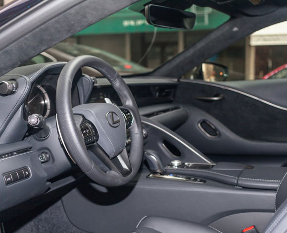 تعرف الى مواصفات سيارة Lexus LC 500h الجديدة