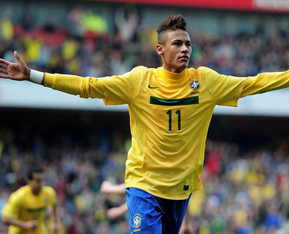 نيمار... هكذا يجني النجم البرازيلي ملايينه وهكذا ينفقها