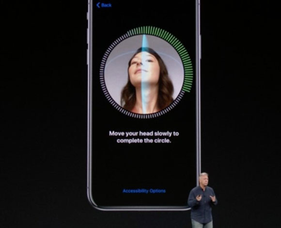 آبل تعلن عن مفاجئتها الجديدة .. iphone X
