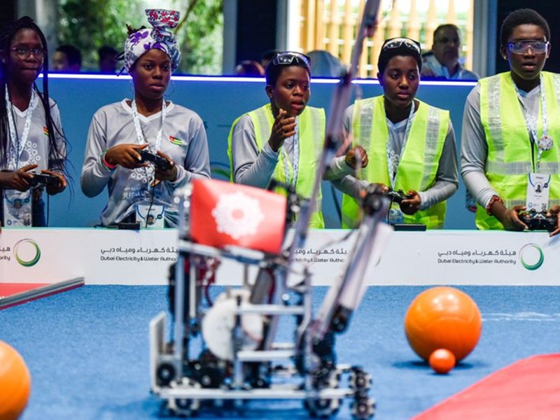 انطلاق تحدي فيرست "جلوبال العالمي للروبوتات" في دبي