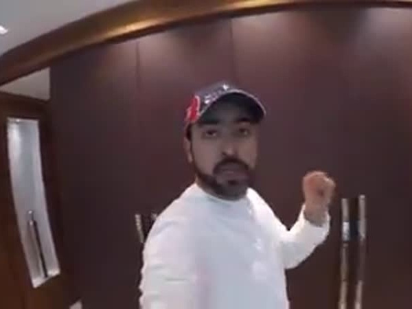 بالفيديو .. شاهد هذه الفيلا المنشأة وسط البحر