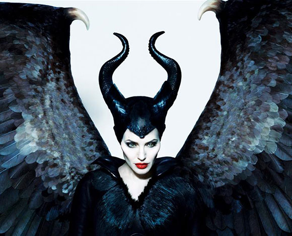 كيف تحولت أنجلينا جولي في فيلمها Maleficent؟