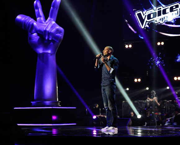 في الحلقة الثالثة من The Voice النجوم تستدير معاً 3 مرّات لأعذب الأصوات  