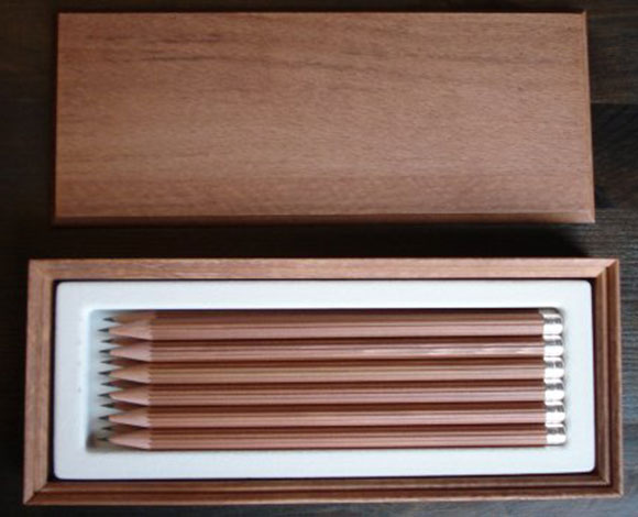 Graf von Faber-Castell أغلى قلم رصاص في العالم بـ13 ألف دولار