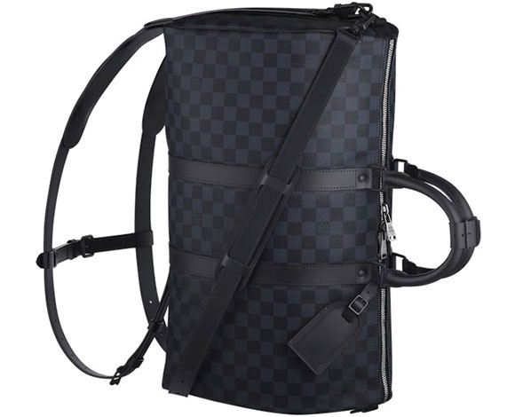الرجولة والأناقة عنوان تشكيلة Damier Cobalt من "لويس فويتن"