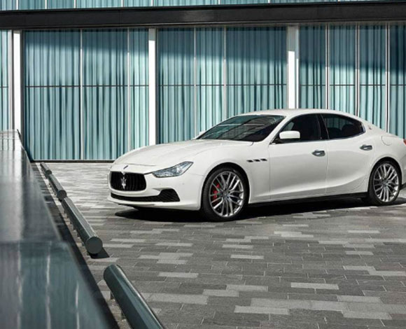 لهذه الأسباب عليك اليوم شراء سيارة هجينة صديقة للبيئة