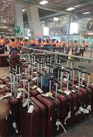 مفاجآة سارة لموظفي إحدى الشركات الصينية... رحلة مجانية الى تايلاند