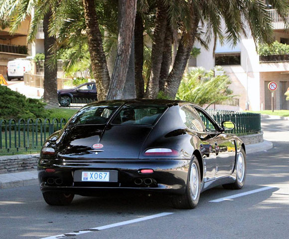 بالفيديو: هل شاهدت هذه النسخة من بوغاتي من قبل؟