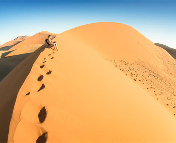 8 نصائح بسيطة قد تساعد على إنقاذ الحياة في الصحراء