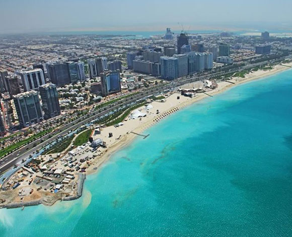 بالصور: أبو ظبي... أجمل المناطق العربية