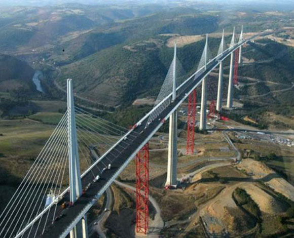 جسر Millau أطول وأعلى جسر في العالم... بالصور
