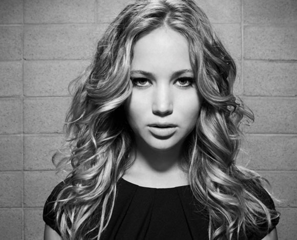 نجمات تتطلب مقابلتهن دفع الملايين من الدولارات