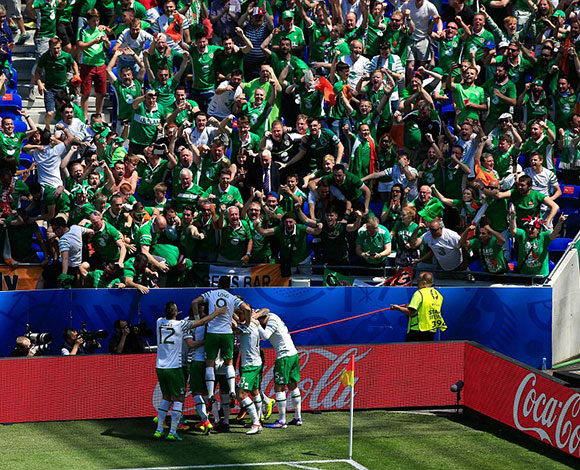 المنتخب الفرنسي يقلب تأخره الى فوز بهدفين على ايرلندا