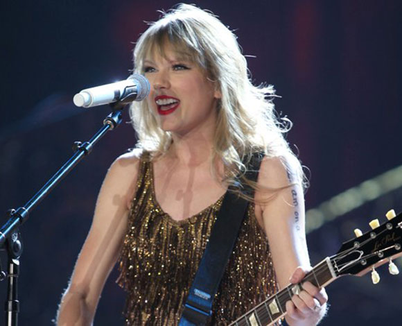 أشياء سخيفة طلبها نجوم الموسيقى في حفلاتهم