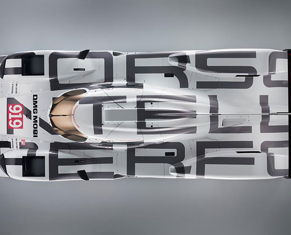"919 هايبريد" و"911 آر إس آر" في خضمّ بطولات عالمية للسيارات الرياضية
