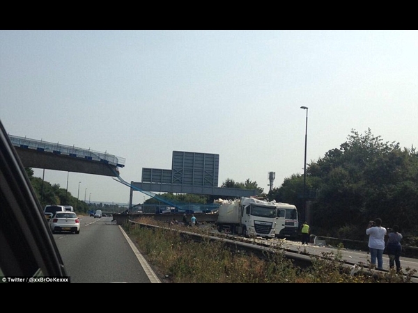 فيديو يثبت لماذا يجب الالتزام بتعليمات المرور