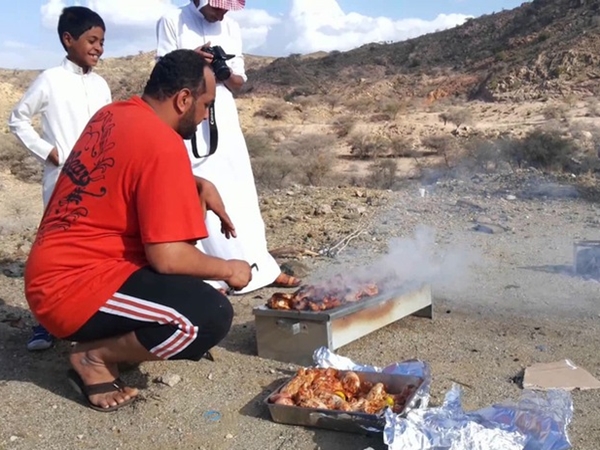 أين يقضي شباب الخليج شهر أبريل؟