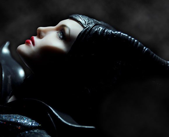 كيف تحولت أنجلينا جولي في فيلمها Maleficent؟