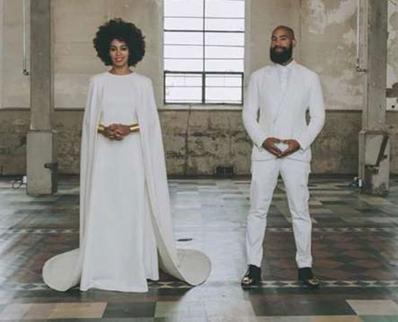 "Solange Knowles" شقيقة "بيونسيه" تتزوج في شوارع نيو اورليانز