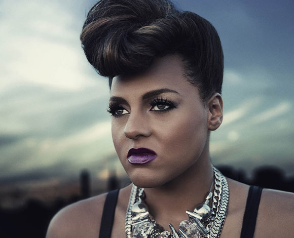 10 ألبومات غنائيّة صدمت نجومها!