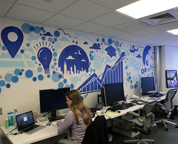 تعرف الى ابرز رواتب الموظفين العاملين في فيس بوك