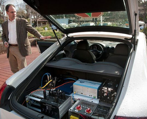 بالفيديو... علماء يطورون أسرع سيارة ذاتية القيادة فى العالم