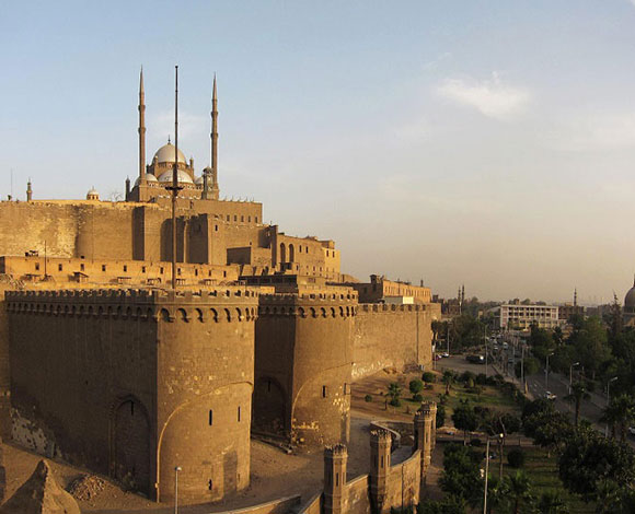 هذه قائمة بأكثر 20 مدينة يقصدها السياح الإماراتيون في العالم