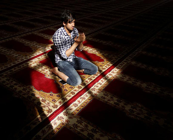 بالصور: مهما اختلفت أعراقهم المسلمون يحتفلون برمضان