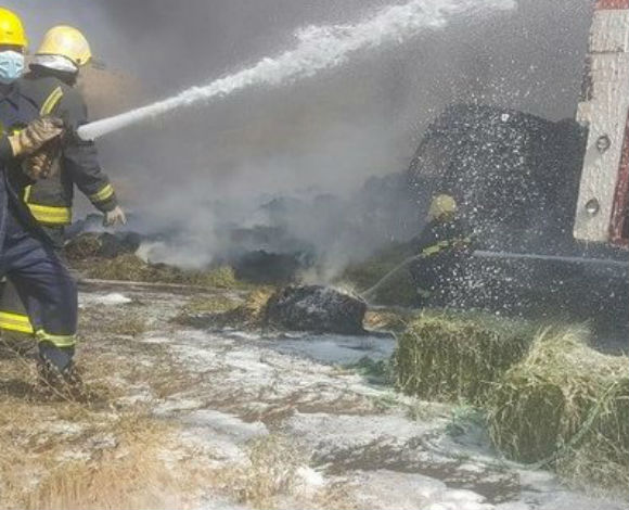 بالصور حادث مروع بين 4 مركبات بمحايل عسير، من بينهم شاحنتين محملتين بالوقود