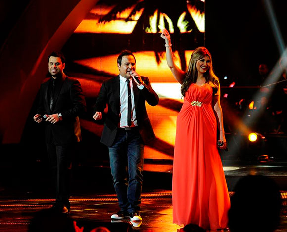 "the Voice" يشهد منافسة حامية ... وشيرين تكشف عن البايبي 
