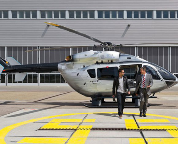 هيليكوبتر Airbus EC145 الفاخرة مع لمسة من مرسيدس بينز