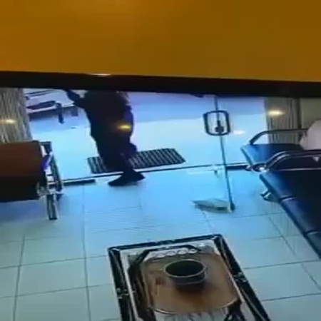 الحظ ينقذ سعودي من السرقة .. فيديو