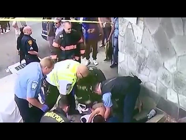 شاهد كيف أنقذت هذه السيدة الطفل من الموت دهسًا