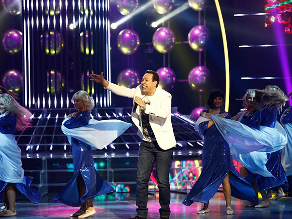 عبد المنعم عمايري يفوز ببرنامج "شكلك مش غريب" 