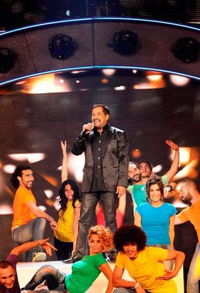 أغنيات الدويتو والتريو عناوين حلقة "Arab Idol" بحضور الشاب خالد