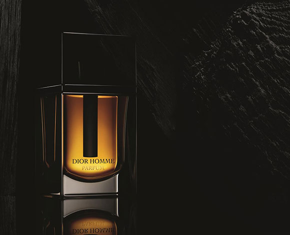 عطر ديور: رقة وقوة وأناقة