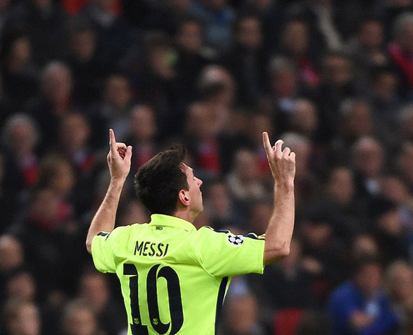 برشلونة يفوز على اياكس وميسي يعادل رقم راؤول القياسي
