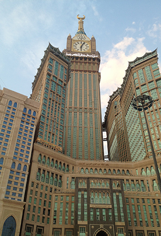 وأصبح للعقارات جوائز... اليك أهمها لعام 2015