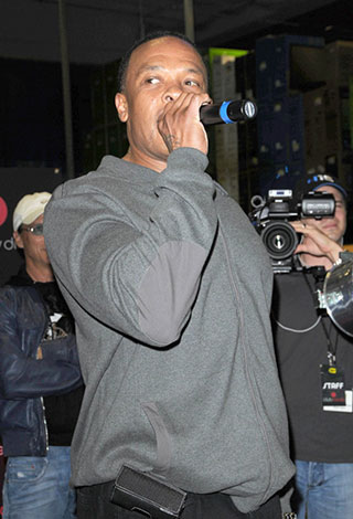 إليك قائمة بأغنى 10 اشخاص يعملون في مجال الموسيقى