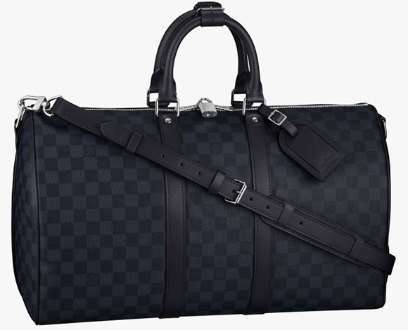 الرجولة والأناقة عنوان تشكيلة Damier Cobalt من "لويس فويتن"